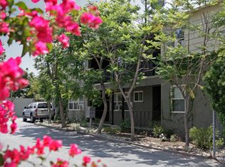 6322 Vineland Ave APT 4, North Hollywood, CA 91606