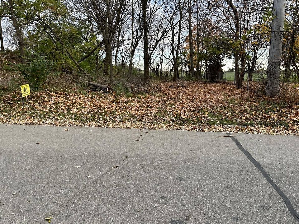2nd image of 3200 Clinton Macon Rd