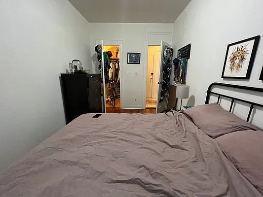 Rented by Capri Jet Realty Corp | media 4