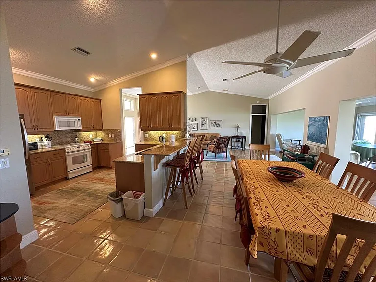 7159 Mill Pond Cir — Photo 11