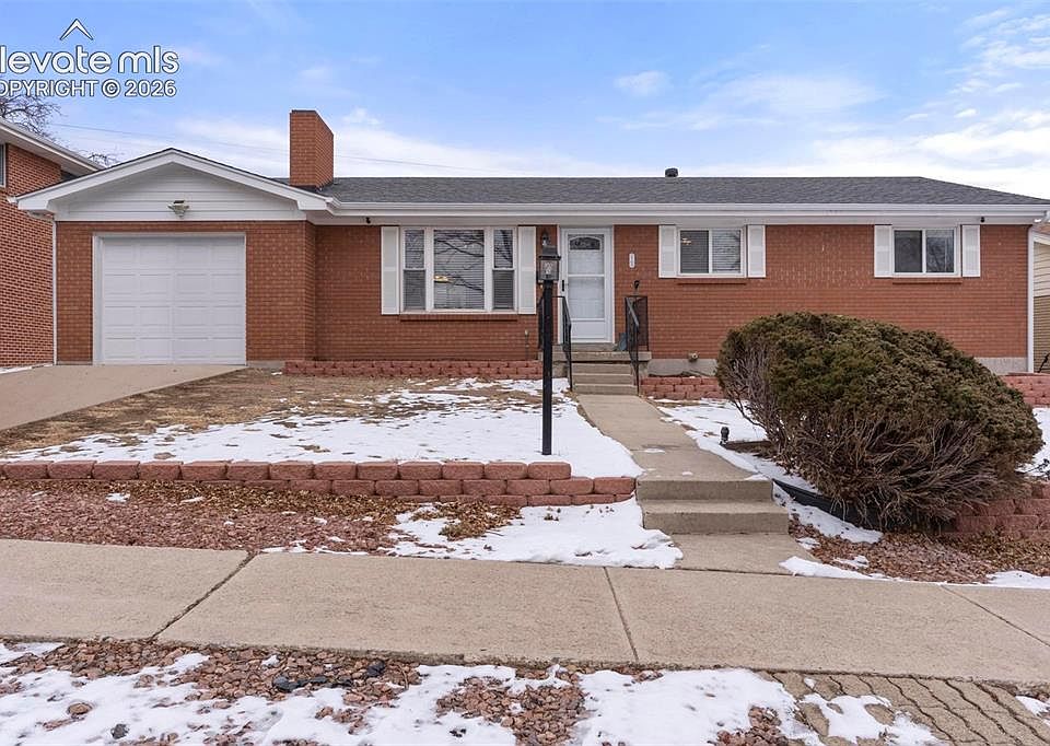 1st image of 2105 Eagle View Dr