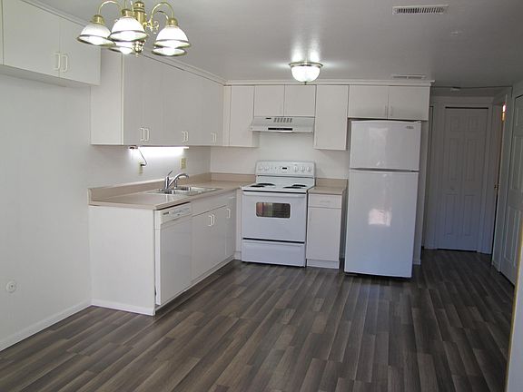 Large kitchen with all new floor