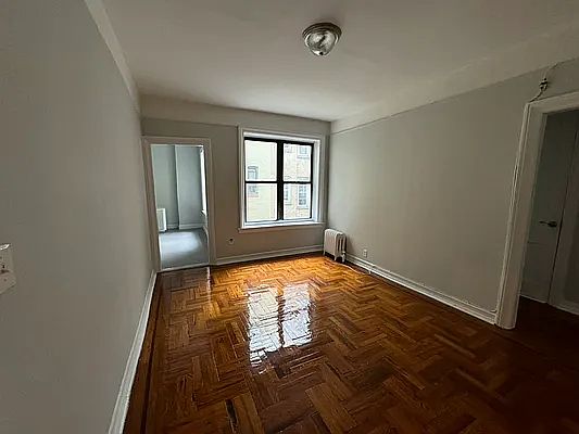 1st image of 3547 34th St APT 2C