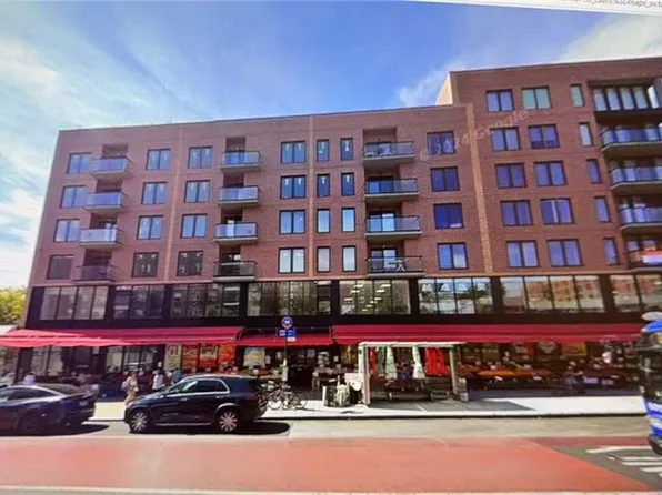 42-80 Main St #5E, Flushing, NY 11355