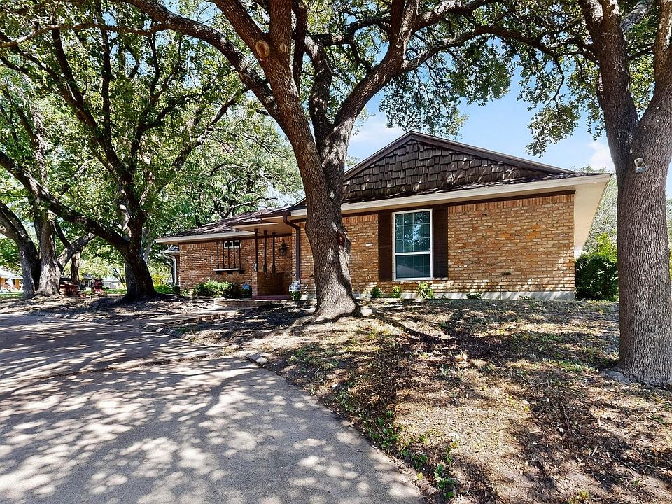 1st image of 404 Westway Dr