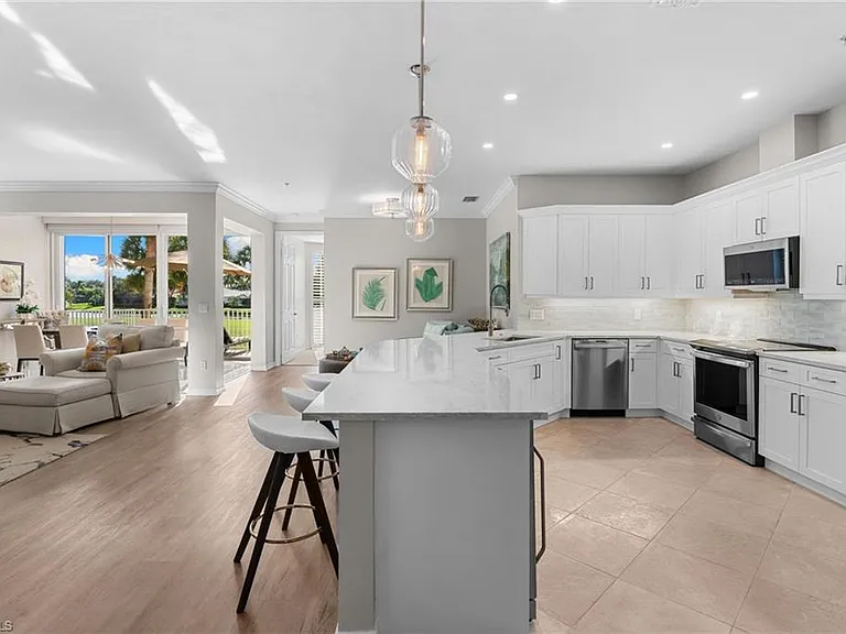 1540 Clermont Dr #103 — Photo 11