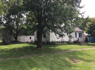 209 E Cherry St, Chatsworth, IL 60921