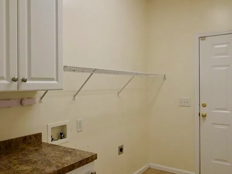 2 Ice Ct — Photo 10