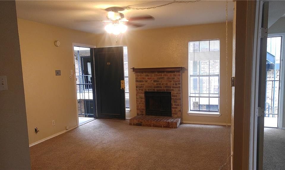 1st image of 9520 Royal Ln APT 203