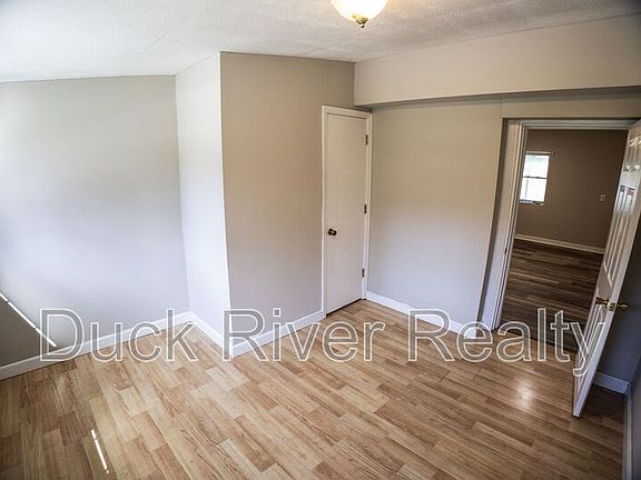 3rd image of 3518 Pulaski Hwy