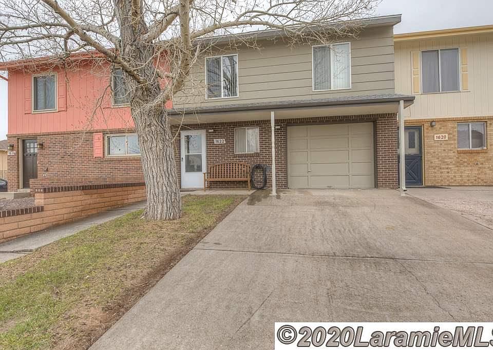 1st image of 1622 Shields St