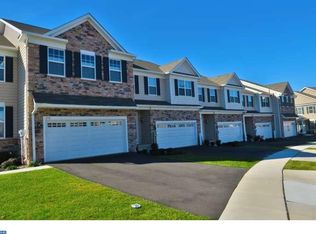 276 Fairfield Cir W, Royersford, PA 19468
