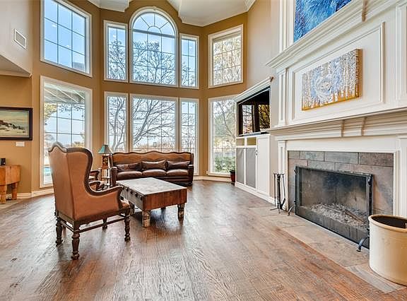 5th image of 6461 Elm Crest Ct
