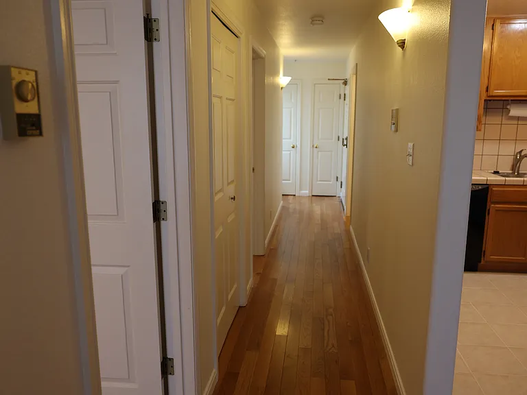 222 21st Ave #1 — Photo 12