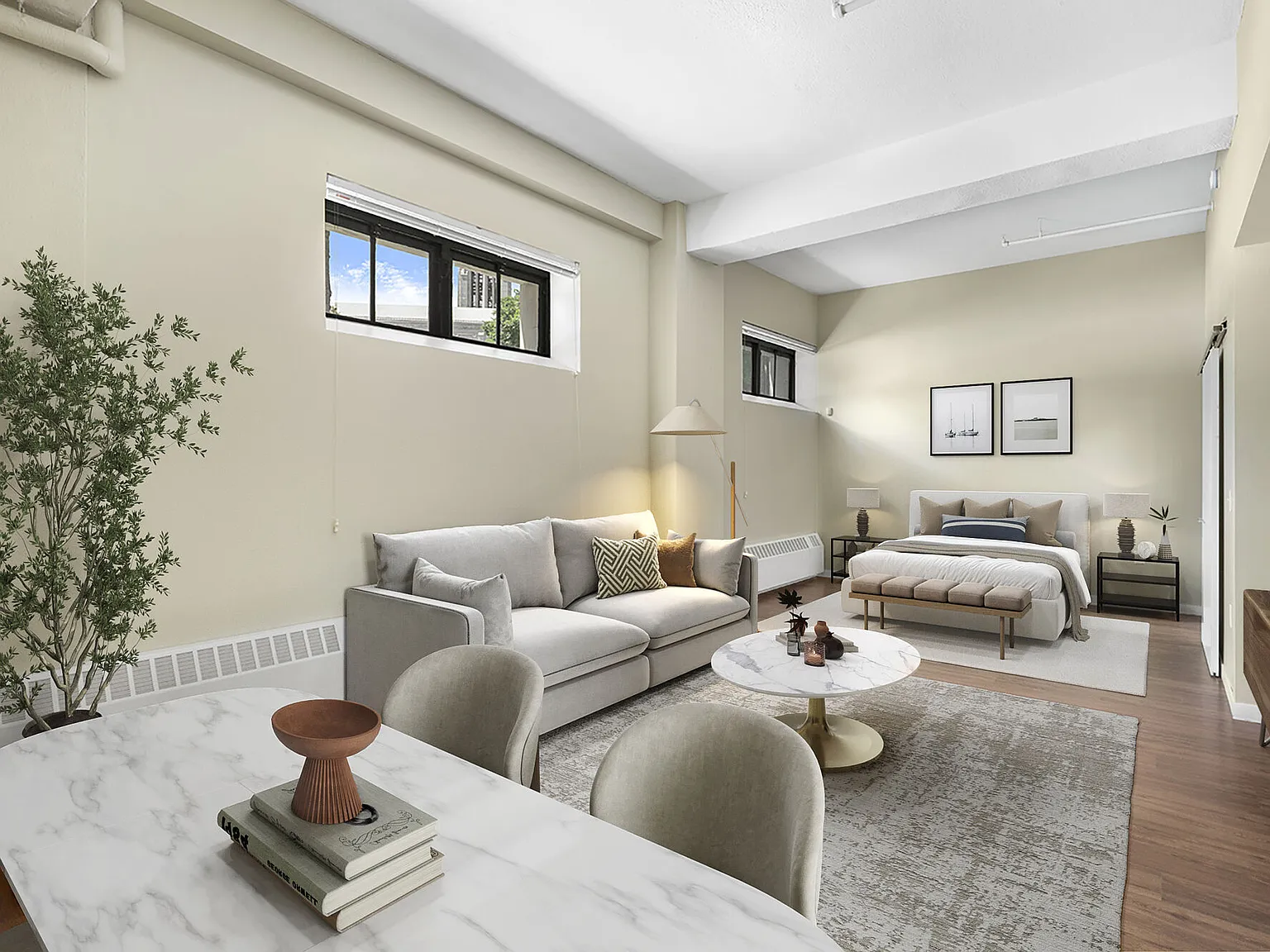 430 Oak Grove — Photo 4