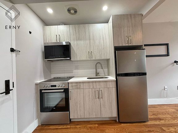 4th image of 195 Underhill Ave #5H