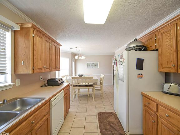 5th image of 2994 Hazelwood Dr