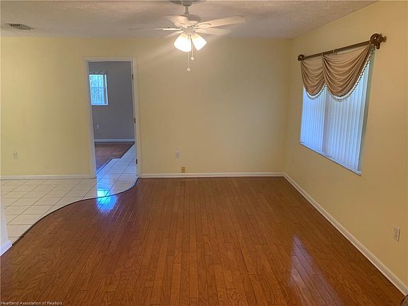 3rd image of 1517 Mulberry Ave