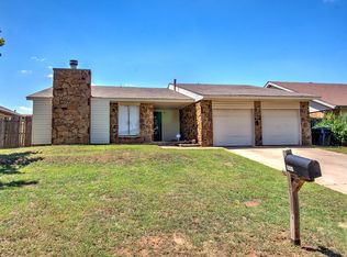 9017 N Shannon Ave, Oklahoma City, OK 73132