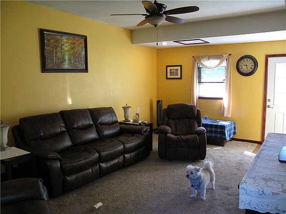 3rd image of 1915 9th Ave N