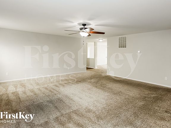 3rd image of 657 Bright Orchid Ave