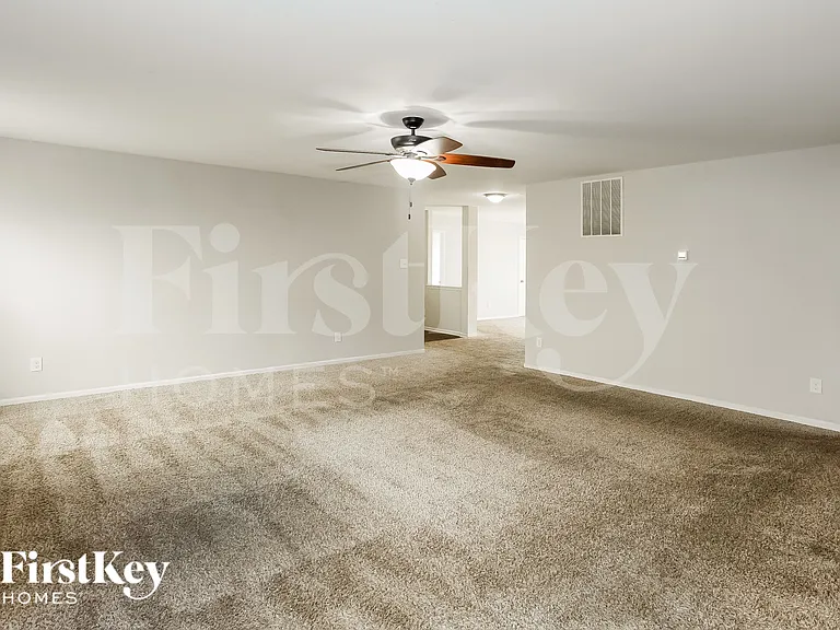 657 Bright Orchid Ave — Photo 3