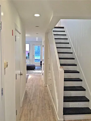 Rented by R New York | media 10