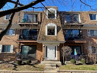 1st image of 4138 Cove Ln #2E