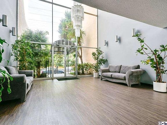 2nd image of 5411 Tyrone Ave APT 205