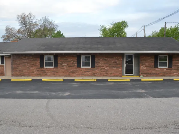 1400 Walnut Ave #B, Frankfort, IN 46041