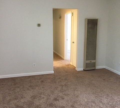4th image of 2712 O St APT 9