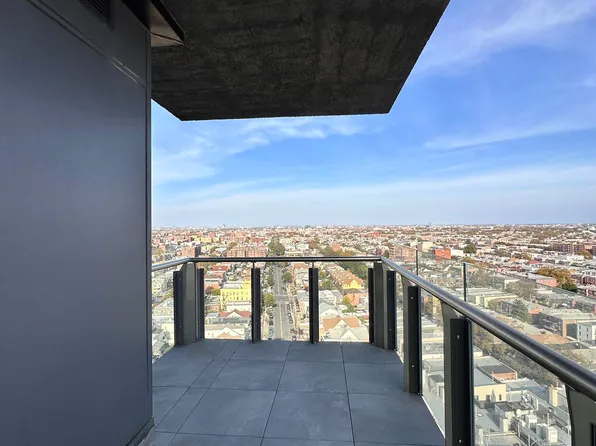 2286 Cropsey Avenue image 6 of 11