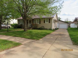 312 W 3rd St, Shawano, WI 54166