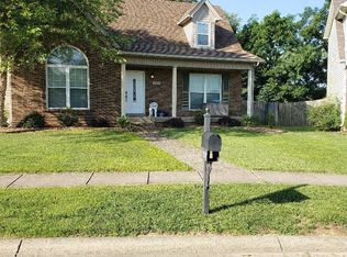 7105 Alma June Way, Louisville, KY 40228