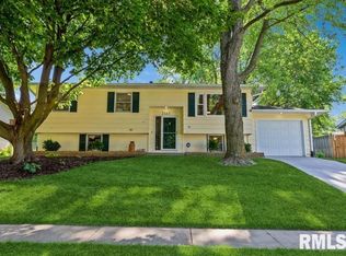 3461 29th St, Bettendorf, IA 52722