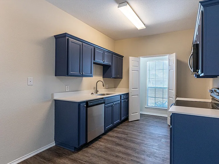 101 Collett Ct #101 — Photo 19