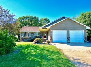 1399 Tulip Ln, Baldwin, WI 54002