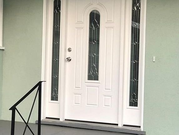 2nd image of 6500 Aqueduct Ave