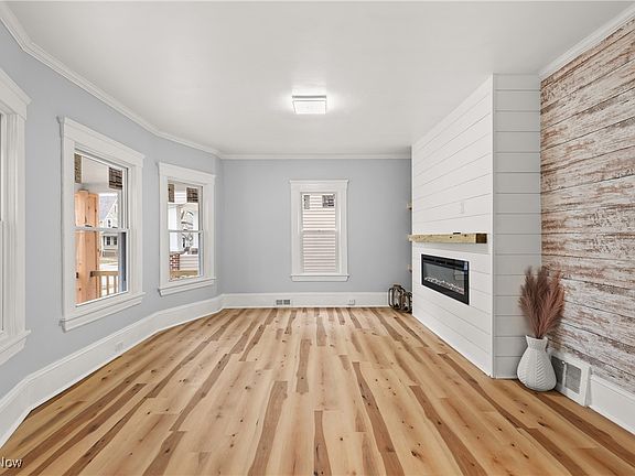 5th image of 1523 Orchard Grove Ave