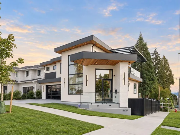 16018 9a Ave, Surrey, BC V4A 9E8