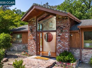 216 Castle Glen Rd, Walnut Creek, CA 94595