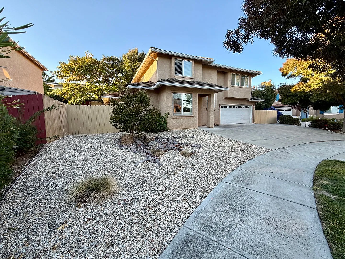 Beautiful 3 Bedroom 2.5 Bathroom Single Family Home Available 8/1/2026 **Do Not Disturb Tenants** — Photo 2