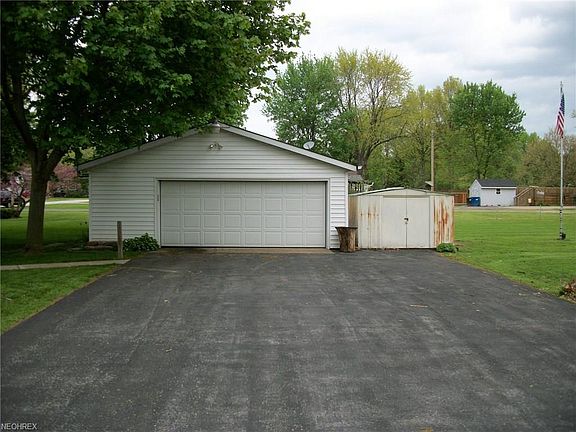 5th image of 349 Long St