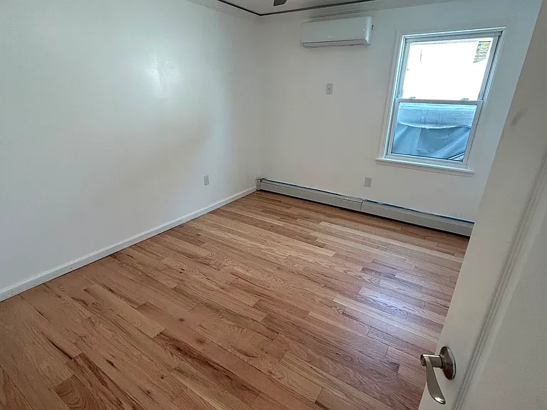 134-30 156th St #2 — Photo 3