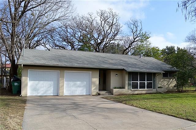 1st image of 2316 Robinwood Ln