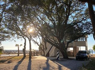 33 Bay Point Rd, Saint Helena Island, SC 29920