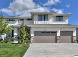 10109 S 186th Ave, Omaha, NE 68136