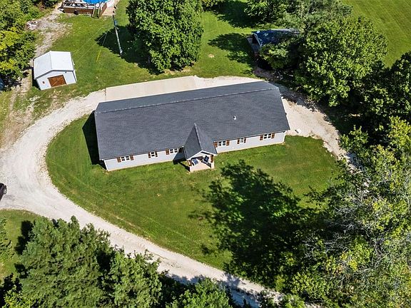 2nd image of 4745 County Road 436