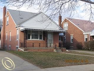 2nd image of 1566 Detroit Ave