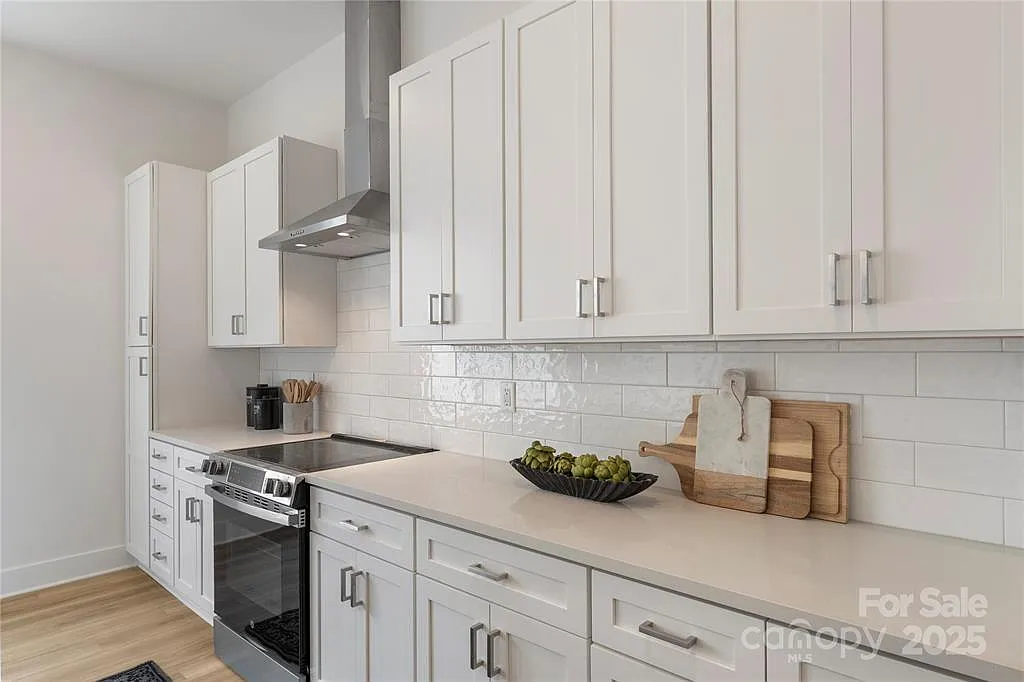3423 Holabird Lane - - — Photo 2